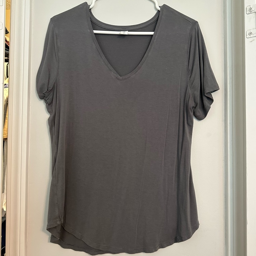 Old Navy soft basic tee